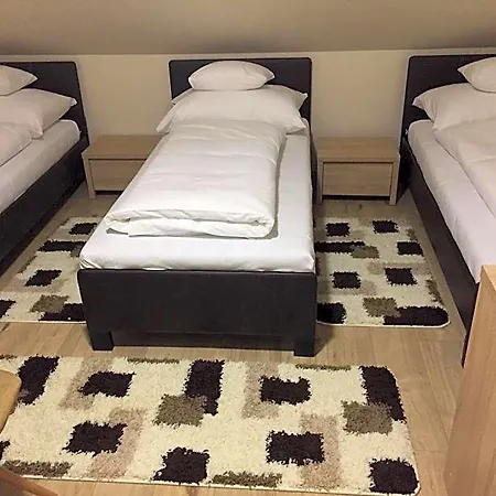 Mokka Panzio 3* Szarvas
