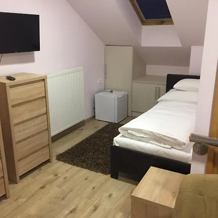 Mokka Panzio לינה וארוחת בוקר