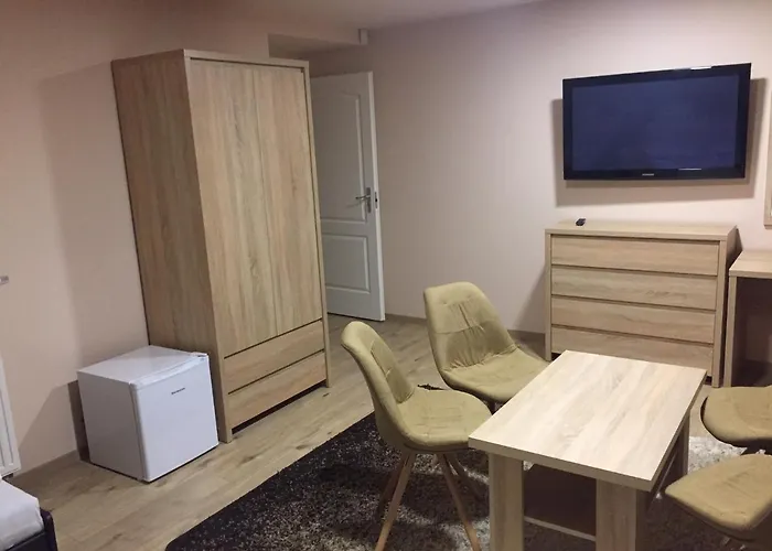 住宿加早餐酒店 Mokka Panzio 3*